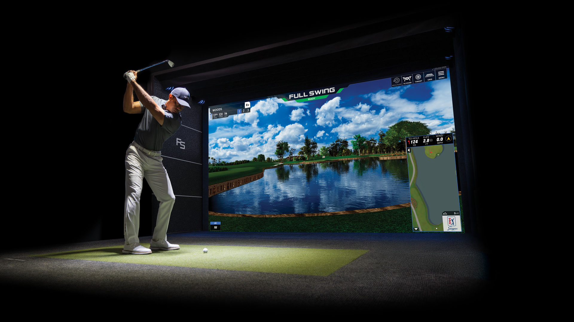 TIGER WOODSとPRO 2.0シミュレーター